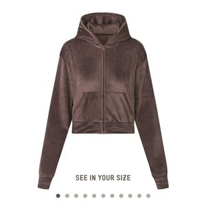 ❤❤ Skims Velour set! ❤❤